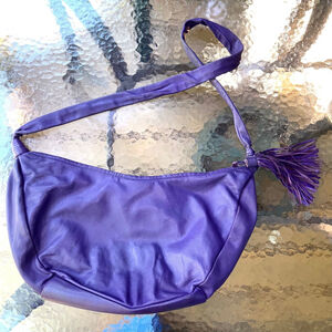 Vintage Etra full leather purse purple crossbody